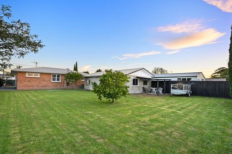 Photo of property in 36 Northolt Road, Fairview Downs, Hamilton, 3214