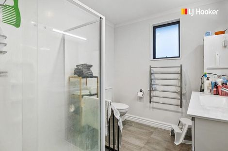 Photo of property in 68 Fitzroy Street, Caversham, Dunedin, 9012