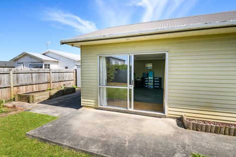 Photo of property in 39 Cambridge Street, Milson, Palmerston North, 4414