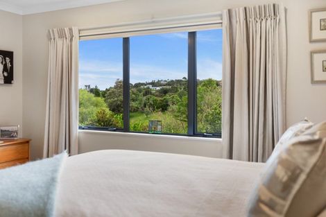 Photo of property in 58 Waipuna Grove, Welcome Bay, Tauranga, 3112
