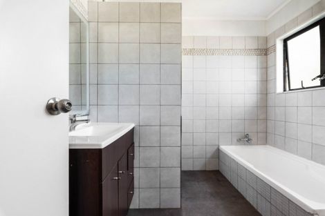 Photo of property in 74 Valley Road, Waimauku, 0881