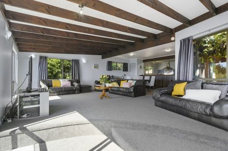 Photo of property in 1 Haunui Way, Pukerua Bay, 5026