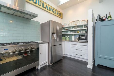 Photo of property in 56 Norfolk Street, Saint Clair, Dunedin, 9012