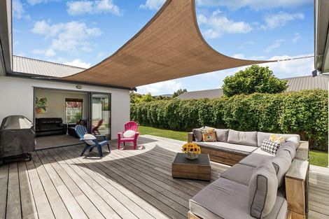 Photo of property in 15 Mavora Road, Lake Hayes, Queenstown, 9304