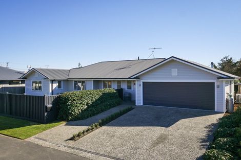 Photo of property in 3 White Hart Lane, Mosgiel, 9024
