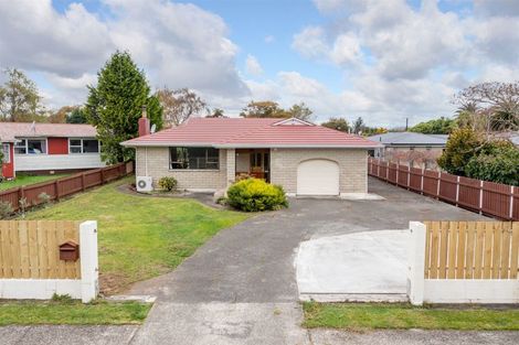 Photo of property in 32 Gordon Street, Woodville, 4920