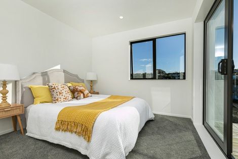 Photo of property in 1/20 Penzance Road, Mairangi Bay, Auckland, 0630