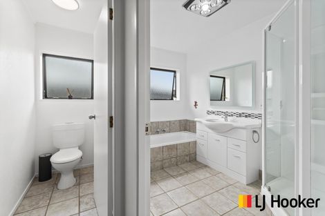 Photo of property in 13c Nelson Street, Papakura, 2110