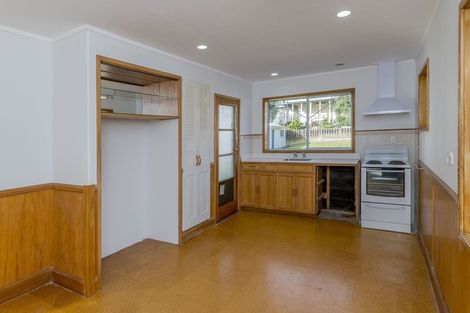 Photo of property in 10 Ngaio Street, Otaki Beach, Otaki, 5512