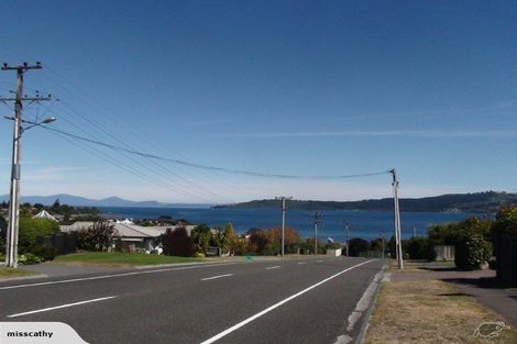 Photo of property in 1/62 Shepherd Road, Waipahihi, Taupo, 3330