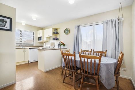 Photo of property in 54 Ross Crescent, Fairfield, Hamilton, 3214