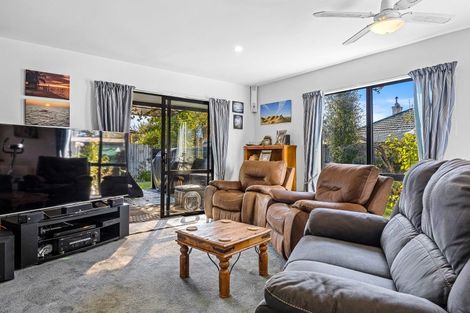 Photo of property in 15b Coates Place, Rangiora, 7400