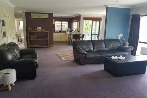 Photo of property in 60a Southsea Crescent, Silverdale, Hamilton, 3216