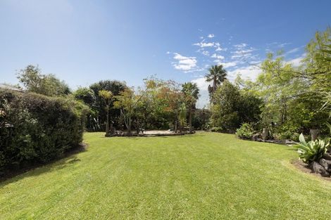 Photo of property in 308 Henderson Valley Road, Henderson Valley, Auckland, 0612