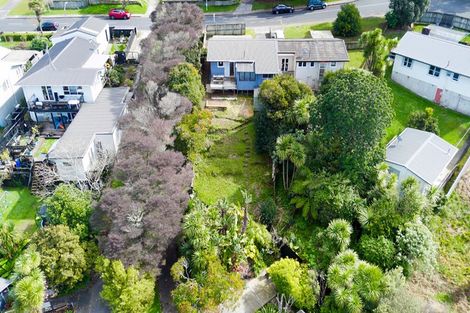 Photo of property in 2/2 Kashmir Road, Glen Eden, Auckland, 0602