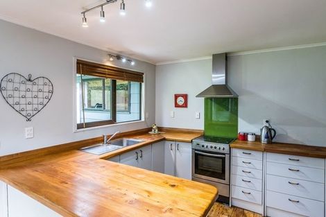 Photo of property in 39 Tennis Court Road, Raumati South, Paraparaumu, 5032