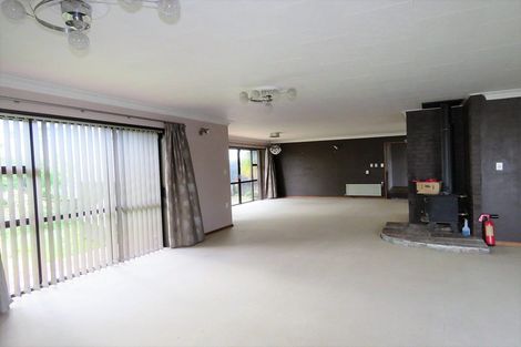 Photo of property in 17 Henley Street, Westport, 7825