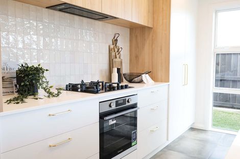 Photo of property in 92 Freedom Drive, Kelvin Grove, Palmerston North, 4470