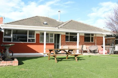 Photo of property in 72 Shearman Street, Waimate, 7924