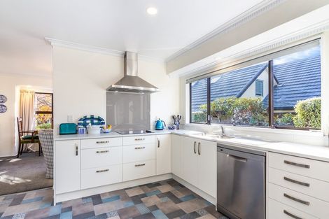 Photo of property in 1/4 Haines Grove, Rainbow Point, Taupo, 3330