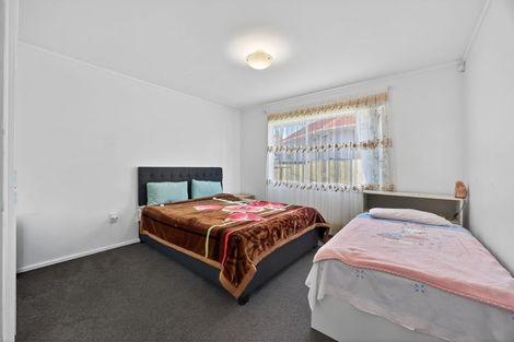 Photo of property in 1/47 Larne Avenue, Pakuranga Heights, Auckland, 2010