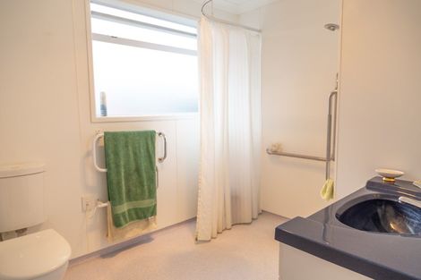 Photo of property in 2/2 Poihaere Street, Turangi, 3334