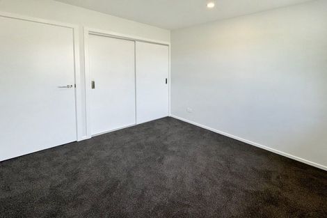 Photo of property in 28 Rangiora Street, Castlecliff, Wanganui, 4501