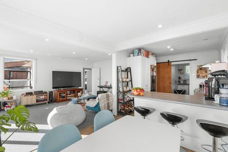 Photo of property in 35 Wilton Crescent, Bishopdale, Christchurch, 8053