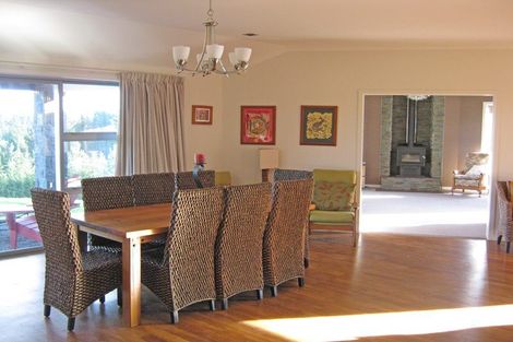 Photo of property in 161 Sunflower Road, Balclutha, 9274