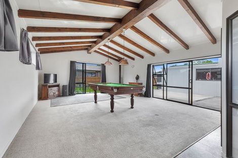 Photo of property in 61 College Road, Edgecumbe, 3120