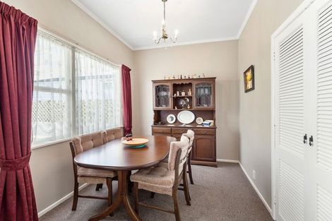 Photo of property in 61 Tauhinu Road, Miramar, Wellington, 6022