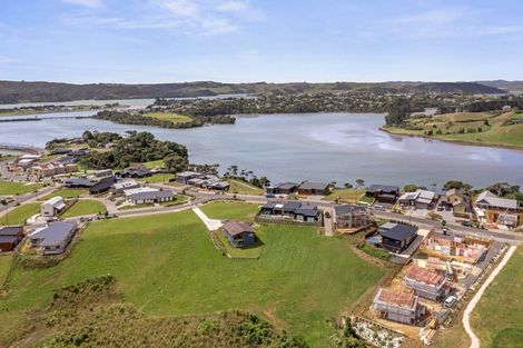 Photo of property in 48 Rangitahi Road, Raglan, 3225