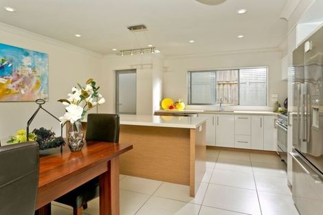 Photo of property in 26 Laurel Oak Drive, Schnapper Rock, Auckland, 0632