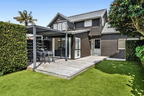 Photo of property in 24 Crescent Road, Parnell, Auckland, 1052