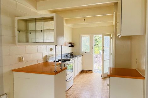 Photo of property in 1/22 Kelston Street, New Lynn, Auckland, 0600