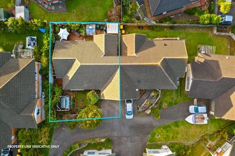 Photo of property in 23 Regents Park Place, Westgate, Auckland, 0614