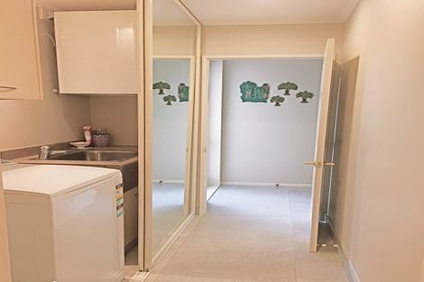 Photo of property in 11 Anaheim Boulevard, Shamrock Park, Auckland, 2016