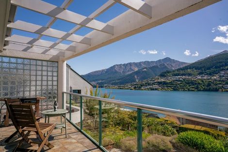 Photo of property in 415 Peninsula Road, Kelvin Heights, Queenstown, 9300