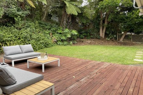 Photo of property in 17 Tacitus Place, Totara Vale, Auckland, 0629