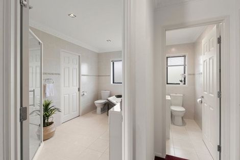 Photo of property in 6 Anderson Way, Highlands Park, New Plymouth, 4312