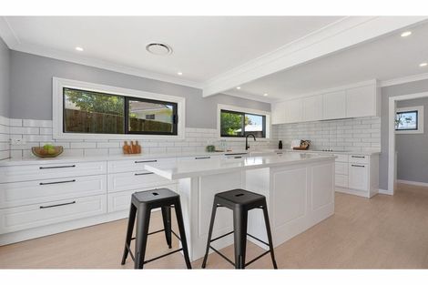 Photo of property in 1 Celina Place, Browns Bay, Auckland, 0630