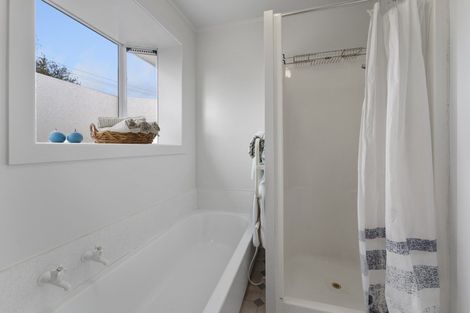 Photo of property in 44 Bevington Street, Avonhead, Christchurch, 8042