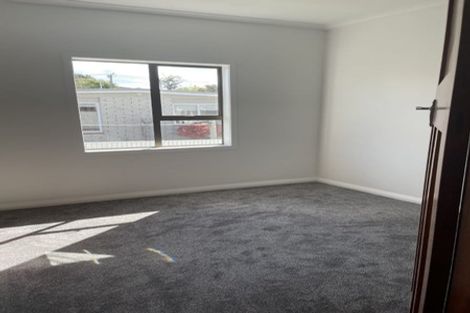 Photo of property in 12 Wicksteed Street, Vogeltown, New Plymouth, 4310