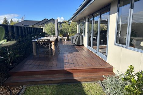 Photo of property in 14 Lakemere Way, Kinloch, Taupo, 3377