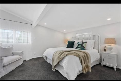 Photo of property in 996 Papamoa Beach Road, Papamoa Beach, Papamoa, 3118