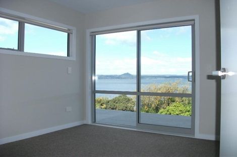 Photo of property in 856b Wily Terrace, Acacia Bay, Taupo, 3330