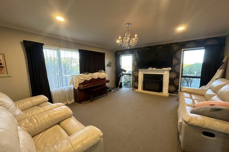 Photo of property in 64 Te Huia Drive, Flagstaff, Hamilton, 3210