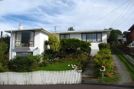 Photo of property in 14 Saunders Street, Brockville, Dunedin, 9011
