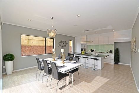 Photo of property in 21 Remana Crescent, Huapai, Kumeu, 0810