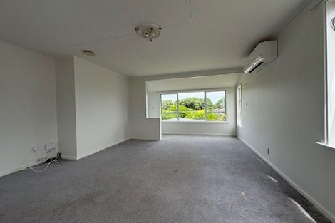 Photo of property in 12 Sullivan Avenue, Mangere Bridge, Auckland, 2022